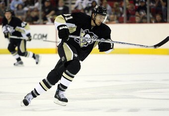Tampa_bay_lightning_v_pittsburg_crop_340x234