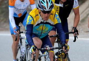 LOS ANGELES COUNTY, CA - FEBRUARY 21:  Levi Leipheimer of the USA and riding for Astana rides in the peloton in the overall race leader's jersey during Stage 7 of the AMGEN Tour of California from Santa Clarita to Pasadena on February 21, 2009 in Los Angeles County, California. Leipheimer if followed by teammate Lance Armstrong (R) of the USA and riding for Astana.  (Photo by Doug Pensinger/Getty Images)