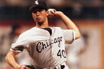 11 Apr 2000: Jim Parque #40 of the Chicago White Sox delivers a pitch against the Devil Rays at Tropicana Field in St. Petersburg, Florida. Mandatory Credit: Andy Lyons/ALLSPORT