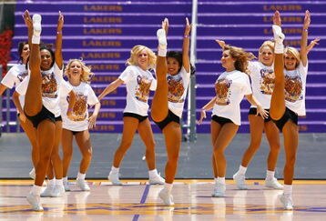 LOS ANGELES, CA - JUNE 17:  The Laker Girls perform during the Los Angeles Lakers 2009 NBA Championship Victory Parade and Rally at the Los Angeles Memorial Coliseum on June 17, 2009 in Los Angeles, California.  (Photo by Jeff Gross/Getty Images)