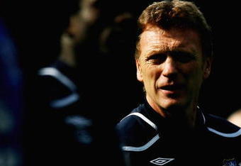 LIVERPOOL, ENGLAND - MAY 16:  Everton Manager David Moyes looks on at the end of the Barclays Premier League match between Everton and West Ham United at Goodison Park on May 16, 2009 in Liverpool, England.  (Photo by Paul Gilham/Getty Images)