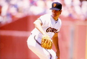 1987:  Pitcher Dave Dravecky of the San Francisco Giants prepares to throw the ball. Mandatory Credit: Allsport  /Allsport