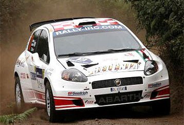 Abarth_punto1_feature