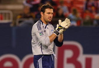 EAST RUTHERFORD, NJ - MAY 08:  Joe Cannon #1 of the San Jose Earthquakes plays the ball against the New York Red Bulls at Giants Stadium in the Meadowlands on May 8, 2009 in East Rutherford, New Jersey. Red Bulls defeat the Earthquakes 4-1  (Photo by Mike Stobe/Getty Images for New York Red Bull)