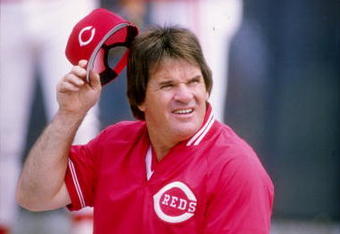 1989:  Pete Rose of the Cincinnati Reds looks on during batting practice. Mandatory Credit: Allen Steele  /Allsport