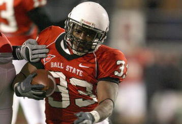MUNCIE, IN - NOVEMBER 25:  MiQuale Lewis #33 of the Ball State Cardinals carries the ball during the MAC game against the Western Michigan Broncos at Scheumann Stadium on November 25, 2008 in Muncie, Indiana.  (Photo by Andy Lyons/Getty Images)