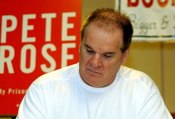 RIDGEWOOD, NJ - JANUARY 8:  Baseball great Pete Rose autographs his new book 'Pete Rose  My Prison Without Bars' during his appearance at Bookends bookstore January 8, 2004 in Ridgewood, New Jersey.  (Photo by Stephen Chernin/Getty Images)