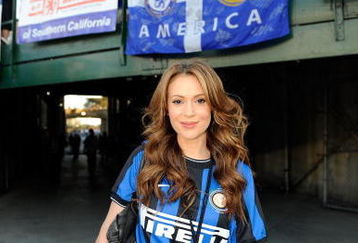 PASADENA, CA - JULY 21:  Actress Alyssa Milano attends the World Football Challenge between Chelsea FC and Inter Milan at the Rose Bowl on July 21, 2009 in Pasadena, California.  (Photo by Kevork Djansezian/Getty Images)