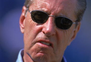 4 Mar 2000: Owner Fred Wilpon of the New York Mets looks on during the Spring Training Game against the Los Angeles Dodgers in Port St. Lucie, Florida. The Mets defeated the Dodgers 7-3.