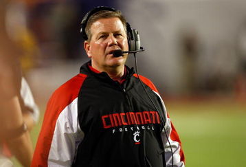 MIAMI - JANUARY 01:  Head coach Brian Kelly of the Cincinnati Bearcats looks on against the Virginia Tech Hokies during the FedEx Orange Bowl at Dolphin Stadium on January 1, 2009 in Miami, Florida.  (Photo by Streeter Lecka/Getty Images)
