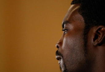 RICHMOND, VA - AUGUST 27:  NFL star Michael Vick speaks at a press conference after appearing in federal court August 27, 2007 in Richmond, Virginia. Vick pleaded guilty in court to federal dogfighting conspiracy charges.  (Photo by Win McNamee/Getty Images)