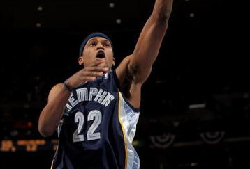 DENVER - APRIL 16:  Rudy Gay #22 of the Memphis Grizzlies in action against the Denver Nuggets at the Pepsi Center on April 16, 2008 in Denver, Colorado. The Nuggets defeated the Grizzlies 120-111. NOTE TO USER: User expressly acknowledges and agrees that, by downloading and or using this photograph, user is consenting to the term and conditions of the Getty Images License Agreement.  (Photo by Doug Pensinger/Getty Images)