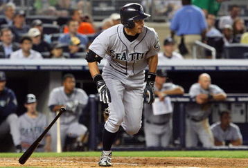 NEW YORK - JULY 01:  Ichiro Suzuki #51 of the Seattle Mariners bats against the New York Yankees on July 1, 2009 at Yankee Stadium in the Bronx borough of New York City. The Yankees defeated the Mariners 4-2.  (Photo by Jim McIsaac/Getty Images)