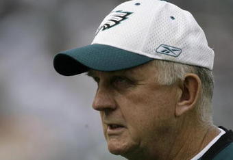 PHILADELPHIA - SEPTEMBER 21: Defensive coordinator Jim Johnson of the Philadelphia Eagles walks off the field during pre-game warmups before their game against the Pittsburgh Steelers on September 21, 2008 at Lincoln Financial Field in Philadelphia, Pennsylvania. (Photo by Chris Gardner/Getty Images)