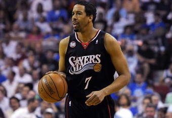 ORLANDO, FL - APRIL 22:  Andre Miller #7 of the Philadelphia 76ers sets up a play against the Orlando Magic in Game Two of the Eastern Conference Quarterfinals during the 2009 NBA Playoffs at Amway Arena April 22, 2009 in Orlando, Florida.   NOTE TO USER: User expressly acknowledges and agrees that, by downloading and/or using this Photograph, user is consenting to the terms and conditions of the Getty Images License Agreement.  (Photo by Sam Greenwood/Getty Images)