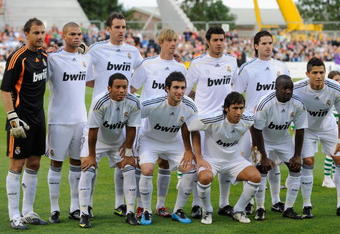 DUBLIN, IRELAND - JULY 20: The Real Madrid Team line up before the Pre Season Friendly between Shamrock Rovers and Real Madrid at Tallaght Stadium on July 20, 2009 in Dublin, Ireland.  (Photo by Laurence Griffiths/Getty Images)