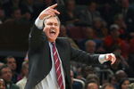 NEW YORK - FEBRUARY 17:  Head coach Mike D'Antoni of the New York Knicks yells during the game against the San Antonio Spurs at Madison Square Garden on February 17, 2009 in New York City. NOTE TO USER: User expressly acknowledges and agrees that, by downloading and/or using this Photograph, User is consenting to the terms and conditions of the Getty Images License Agreement.  (Photo by Chris McGrath/Getty Images)