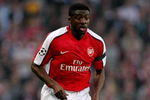 LONDON, ENGLAND - APRIL 15:  Kolo Toure of Arsenal runs with the ball during the UEFA Champions League Quarter Final Second Leg match between Arsenal and Villarreal at the Emirates Stadium on April 15, 2009 in London, England.  (Photo by Hamish Blair/Getty Images)