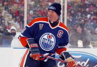 EDMONTON, CANADA - NOVEMBER 22:  Wayne Gretzky #99 of the Edmonton Oilers skates against the Montreal Canadiens during the Molson Canadien Heritage Classic Megastars Game on November 22, 2003 at Commonwealth Stadium in Edmonton, Canada.  (Photo by Dave Sandford/Getty Images)