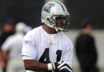 CHARLOTTE,NC- MAY 1: Seventh round draft pick Captain Munnerlyn #41 of the Carolina Panthers grabs a pad as minicamp practice gets set to begin  at the team's practice facility on May 1, 2009 in Charlotte, North Carolina. (Photo by Steve Dykes/Getty Images)