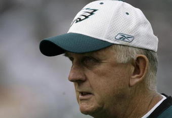 PHILADELPHIA - SEPTEMBER 21: Defensive coordinator Jim Johnson of the Philadelphia Eagles walks off the field during pre-game warmups before their game against the Pittsburgh Steelers on September 21, 2008 at Lincoln Financial Field in Philadelphia, Pennsylvania. (Photo by Chris Gardner/Getty Images)