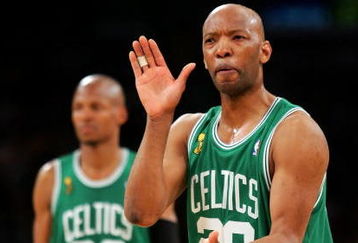 LOS ANGELES, CA - JUNE 15:  Sam Cassell #28 of the Boston Celtics reacts as he stands in front of teammate Ray Allen #20 while taking on the Los Angeles Lakers in Game Five of the 2008 NBA Finals on June 15, 2008 at Staples Center in Los Angeles, California. NOTE TO USER: User expressly acknowledges and agrees that, by downloading and/or using this Photograph, user is consenting to the terms and conditions of the Getty Images License Agreement.  (Photo by Lisa Blumenfeld/Getty Images)