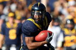 BERKELEY, CA - NOVEMBER 22:  Jahvid Best #4 of the California Golden Bears runs against the Stanford Cardinal during an NCAA football game on November 22, 2008 at Memorial Stadium in Berkeley, California.  (Photo by Jed Jacobsohn/Getty Images)