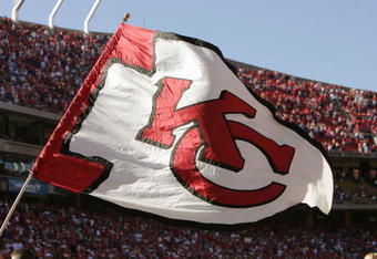 KANSAS CITY, MO - OCTOBER 24:  A Kansas City Chiefs flag waves in the wind during the game against the Atlanta Falcons on October 24, 2004 at Arrowhead Stadium in Kansas City, Missouri. The Chiefs defeated the Falcons 56-10.  (Photo by Brian Bahr/Getty Images)