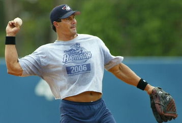 LONG BEACH, CA - JULY 16:  Jose Canseco #33 of the Long Beach Armada throws the ball in warm ups before the Golden Baseball League game against the Fullerton Flyers on July 16, 2006 at Blair Field in Long Beach, California.  (Photo By Christian Petersen/Getty Images)
