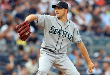 NEW YORK - JULY 01:  Jarrod Washburn #56 of the Seattle Mariners pitches against the New York Yankees on July 1, 2009 at Yankee Stadium in the Bronx borough of New York City.  (Photo by Jim McIsaac/Getty Images)