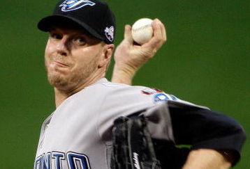 ST LOUIS, MO - JULY 14:  American League All-Star Roy Halladay of the Toronto Blue Jays pitches during the 2009 MLB All-Star Game at Busch Stadium on July 14, 2009 in St Louis, Missouri.  (Photo by Morry Gash-Pool/Getty Images)
