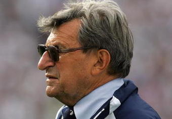 STATE COLLEGE, PA - SEPTEMBER 06:  Head coach Joe Paterno of the Penn State Nittany Lions during play against the Oregon State Beavers at Beaver Stadium on September 6, 2008 in State College, Pennsylvania.  (Photo by Ronald Martinez/Getty Images)