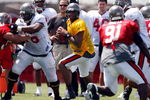 TAMPA, FL - AUGUST 01:  Quarterback Byron Leftwich #7 of the Tampa Bay Buccaneers looks for an open receiver during Training Camp at One Buccaneer Place on August 1, 2009 in Tampa, Florida.  (Photo by J. Meric/Getty Images)
