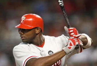 PHOENIX - JULY 29:  Ryan Howard #6 of the Philadelphia Phillies bats against the Arizona Diamondbacks during the Major League Baseball game at Chase Field July 29, 2009 in Phoenix, Arizona.  (Photo by Christian Petersen/Getty Images)
