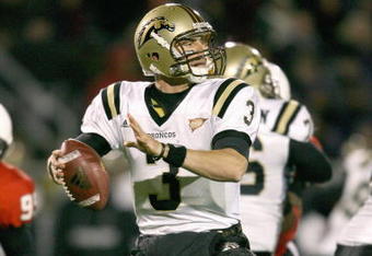 MUNCIE, IN - NOVEMBER 25:  Quarterback Tim Hiller #3 of the Western Michigan Broncos looks to pass the ball during the MAC game against the Ball State Cardinals at Scheumann Stadium on November 25, 2008 in Muncie, Indiana.  (Photo by Andy Lyons/Getty Images)