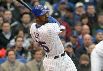 CHICAGO - MARCH 31: Derrek Lee #25 of the Chicago Cubs swings at the pitch against the Milwaukee Brewers during the Opening Day game on March 31, 2008 at Wrigley Field in Chicago, Illinois. (Photo by Jonathan Daniel/Getty Images) 