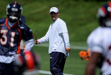 ENGLEWOOD, CO - JUNE 12:  Head coach Josh McDaniels of the Denver Broncos oversees practice during minicamp at the Broncos Dove Valley training facility on June 12, 2009 in Englewood, Colorado.  (Photo by Doug Pensinger/Getty Images)
