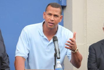 NEW YORK - JULY 23:  Professional Baseball player Alex Rodriguez addresses fans and the press during the opening of Columbia University College of Dental Medicine�s New Mobile Dental Van at  Edward W. Stitt Complex, MS 328 & MS 326 on July 23, 2009 in New York City.  (Photo by Michael Loccisano/Getty Images)
