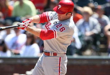 SAN FRANCISCO - AUGUST 02:  Chase Utley #26 of the Philadelphia Phillies bats  against the San Francisco Giants  during a Major League Baseball game at AT&T Park on August 2, 2009 in San Francisco, California.  (Photo by Jed Jacobsohn/Getty Images)