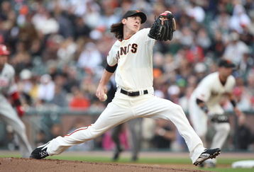 SAN FRANCISCO - AUGUST 01:  Tim Lincecum #55 of the San Francisco Giants pitches against the Philadelphia Phillies during a Major League Baseball game at AT&T Park on August 1, 2009 in San Francisco, California.  (Photo by Jed Jacobsohn/Getty Images)