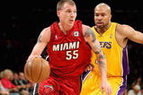 LOS ANGELES - FEBRUARY 28:  Jason Williams #55 of the Miami Heat goes to the basket past Derek Fisher #2 of the Los Angeles Lakers during the game on February 28, 2008 at Staples Center in Los Angeles, California.  The Lakers won 106-88. NOTE TO USER: User expressly acknowledges and agrees that, by downloading and/or using this Photograph, user is consenting to the terms and conditions of the Getty Images License Agreement. (Photo by Stephen Dunn/Getty Images)