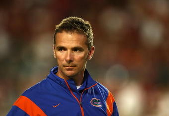 MIAMI - JANUARY 08:  Head coach Urban Meyer of the Florida Gators looks on from the field while playing against the Oklahoma Sooners in the FedEx BCS National Championship Game at Dolphin Stadium on January 8, 2009 in Miami, Florida.  (Photo by Donald Miralle/Getty Images)