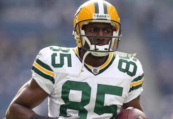 SEATTLE - OCTOBER 12:  Greg Jennings #85 of the Green Bay Packers warms up prior to the game against the Seattle Seahawks on October 12, 2008 at Qwest Field in Seattle, Washington. The Packers defeated the Seahawks 27-17. (Photo by Otto Greule Jr./Getty Images)