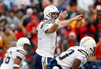 KANSAS CITY, MO - DECEMBER 14:  Philip Rivers #17 of the San Diego Chargers calls a play against the Kansas City Chiefs during the first half on December 14, 2008 at Arrowhead Stadium in Kansas City, Missouri.  (Photo by Harry How/Getty Images)