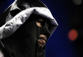 ATLANTIC CITY, NJ - OCTOBER 18: Bernard Hopkins of Philadelphia, Pennsylvania enters the ring for a light heavyweight bout against Kelly Pavlik of Youngstown, Ohio at Boardwalk Hall on October 18, 2008 in Atlantic City, New Jersey. (Photo by Jeff Zelevansky/Getty Images)