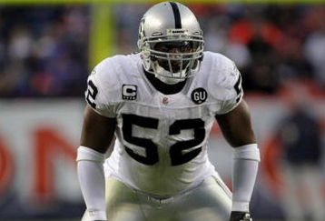DENVER - NOVEMBER 23:  Linebacker Kirk Morrison #52 of the Oakland Raiders defends against the Denver Broncos during week 12 NFL action at Invesco Field at Mile High on November 23, 2008 in Denver, Colorado. The Raiders defeated the Broncos 31-10.  (Photo by Doug Pensinger/Getty Images)
