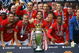 MANCHESTER, ENGLAND - MAY 16:  Manchester United celebrate winning the Barclays Premier League trophy after the Barclays Premier League match between Manchester United and Arsenal at Old Trafford on May 16, 2009 in Manchester, England.  (Photo by Alex Livesey/Getty Images)