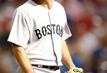 ARLINGTON, TX - JULY 20:  Pitcher John Smoltz #29 of the Boston Red Sox on July 20, 2009 at Rangers Ballpark in Arlington, Texas.  (Photo by Ronald Martinez/Getty Images)