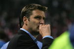CARSON, CA - NOVEMBER 03:  Head Coach Curt Onalfo of the Kansas City Wizards looks on during their Western Conference playoff game against CD Chivas USA at the Home Depot Center on November 3, 2007 in Carson, California.  The Wizards and Chivas USA played to a 0-0 draw. The Wizards advance to the Western Conference Finals after winning 1-0 on aggregate goals.  (Photo by Victor Decolongon/Getty Images)