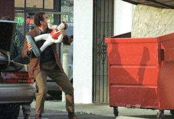 E367315 04: **Exclusive** Michael Richards Acts On The Set Of His New Pilot, April 6, 2000 In Los Angeles, Ca. The Former 'Seinfeld' Star Plays A Wacky Comic Who Throws Away All His Furniture Before Heading To L.A. For A Career In Showbiz.  (Photo By Eric Ford/Getty Images)
